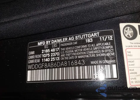 2013 Mercedes-Benz C 300 Sport 4Matic z USA, uszkodzony, nr VIN WDDGF8AB6DA816843